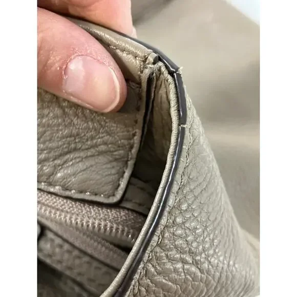 MICHAEL KORS, LARGE TAUPE, GRAY PEBBLED LEATHER SHOULDER BAG - Picture 12 of 16